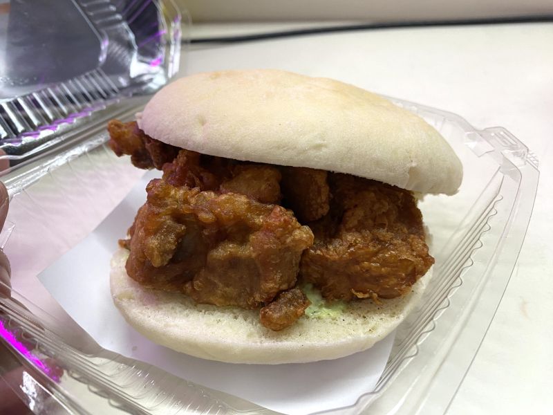 唐揚雞白漢堡-大嶼四國 賽橋義大利麵包,大嶼四國,唐揚雞白漢堡