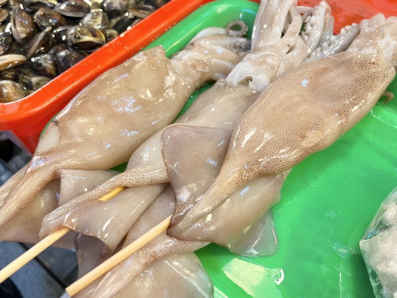 新鮮魷魚 竹蓮嚴選,竹蓮市場海鮮,新鮮海產,魷魚,新鮮魷魚