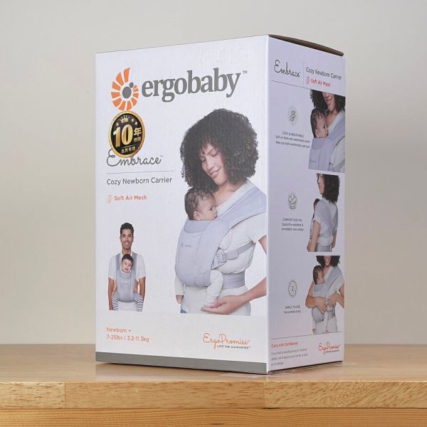 【ergobaby】Embrace 環抱二式初生嬰兒背帶柔軟透氣款 (灰色) ergobaby,嬰兒背巾,揹巾,揹帶,背帶,新生兒,Embrace,吸汗面料,Soft Air Mesh,人體工學,三種背法,空氣網眼