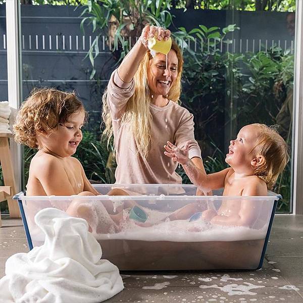 Stokke®  Flexi Bath®  X-Large  摺疊式浴盆加大版 ( 透明藍 ) 