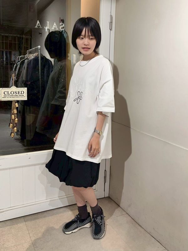 立體毛線5花朵oversize T 