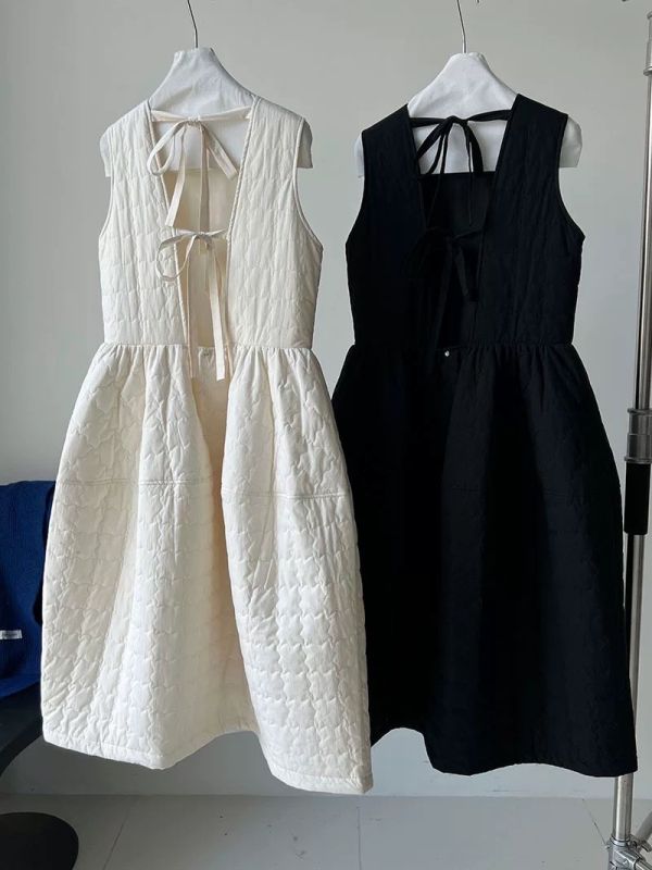 縫線壓紋氣球背心裙 