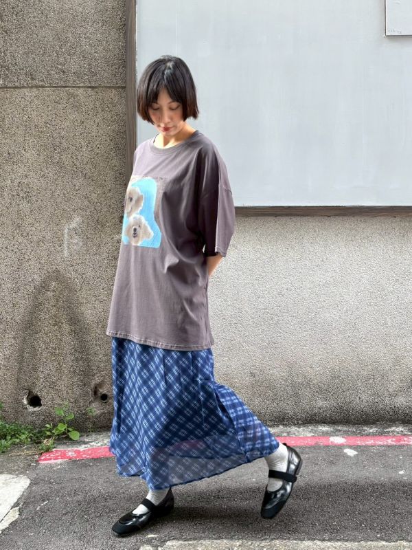 沙洞兩隻探頭狗狗tee 