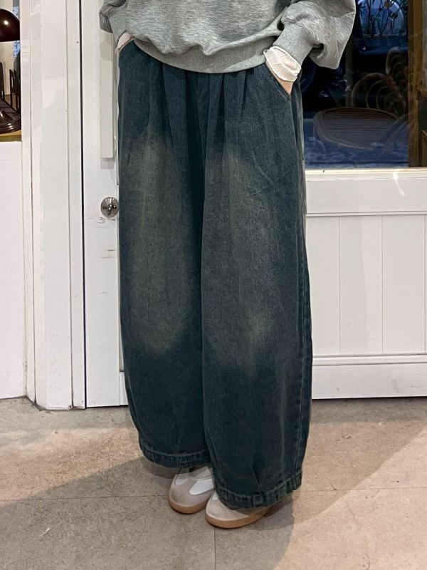 水洗牛仔錐形長褲 