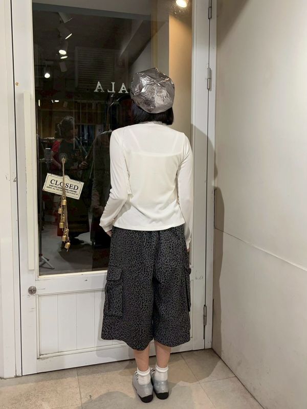蕾絲滾邊胸前排扣細肩帶小可愛+排扣小外套+蕾絲綁帶 