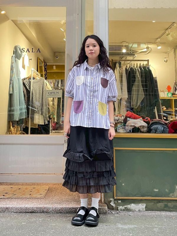 撞色多口袋條紋五分公主袖翻領前短後長襯衫 