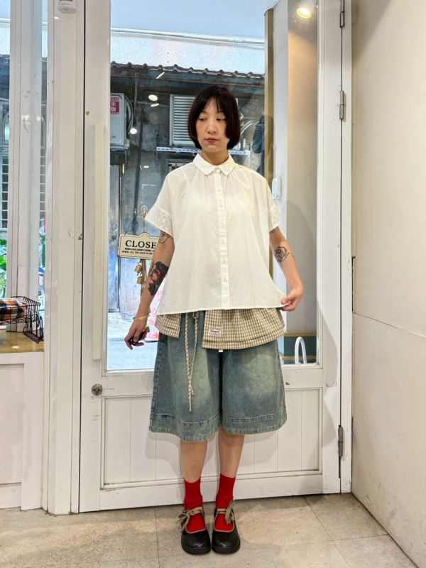蕾絲拼接袖襯衫 