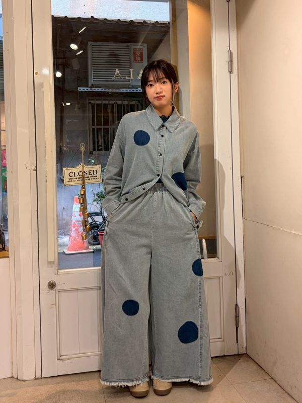 拼接布大圓點抽鬚下擺銀釦牛仔外套+寬褲 