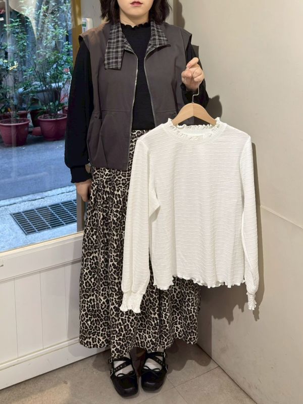 滾邊領鬆緊袖口長袖上衣 