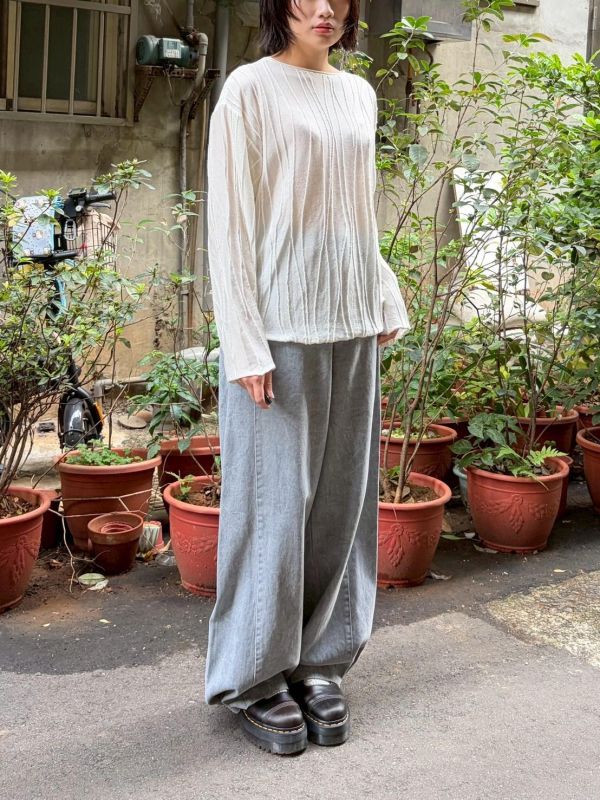 立體紋理捲邊上衣 