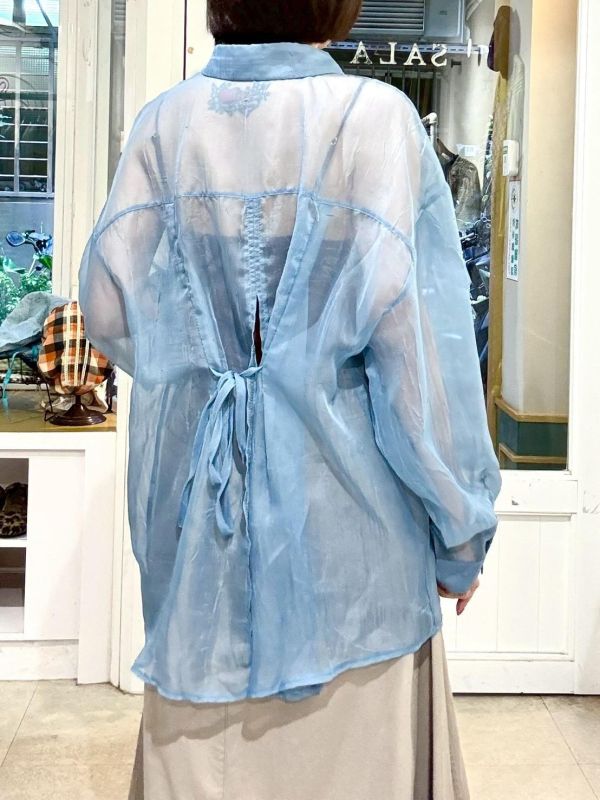 後開衩綁帶透膚襯衫 