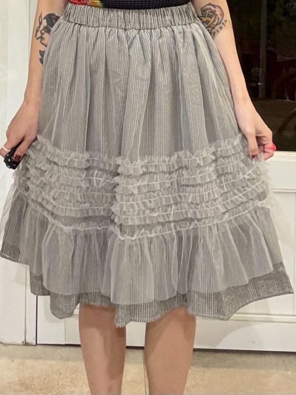 內層細格子外層蛋糕五分紗裙 