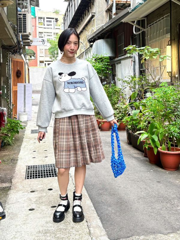 立體狗狗大學tee 