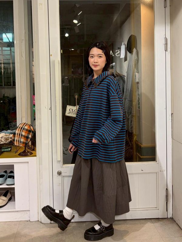 百搭條紋荷葉領休閒上衣 