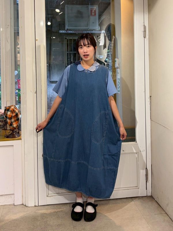 車線造型圓弧口袋花苞感牛仔背心洋裝 