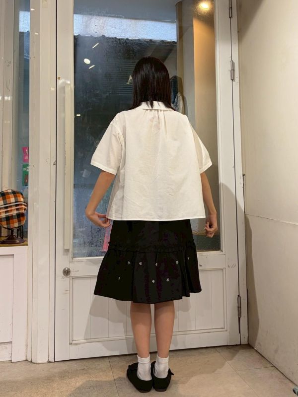 打褶立體點點車線襯衫 
