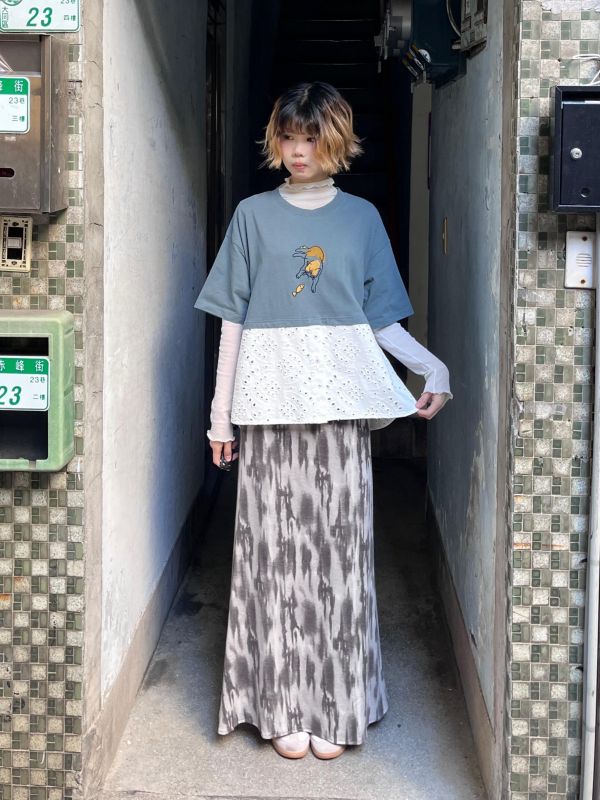 貓咪刺繡拼接蕾絲抽繩上衣 