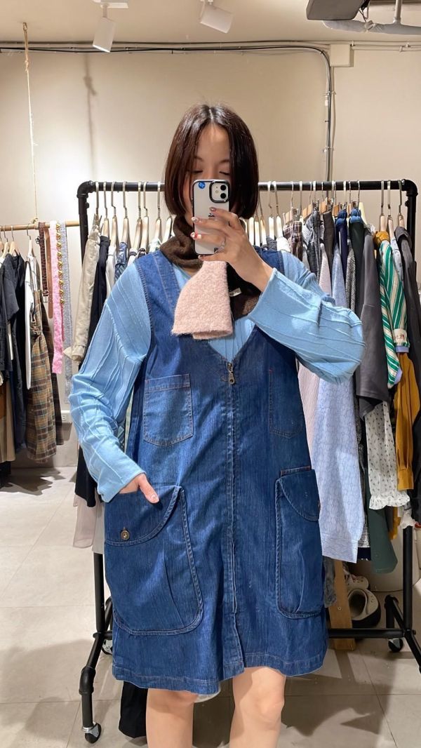 大V領全開拉鏈立體大口袋牛仔背心洋裝 