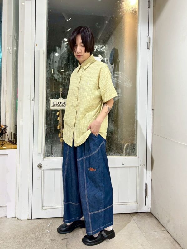 魚和貓咪刺繡牛仔九分寬褲 