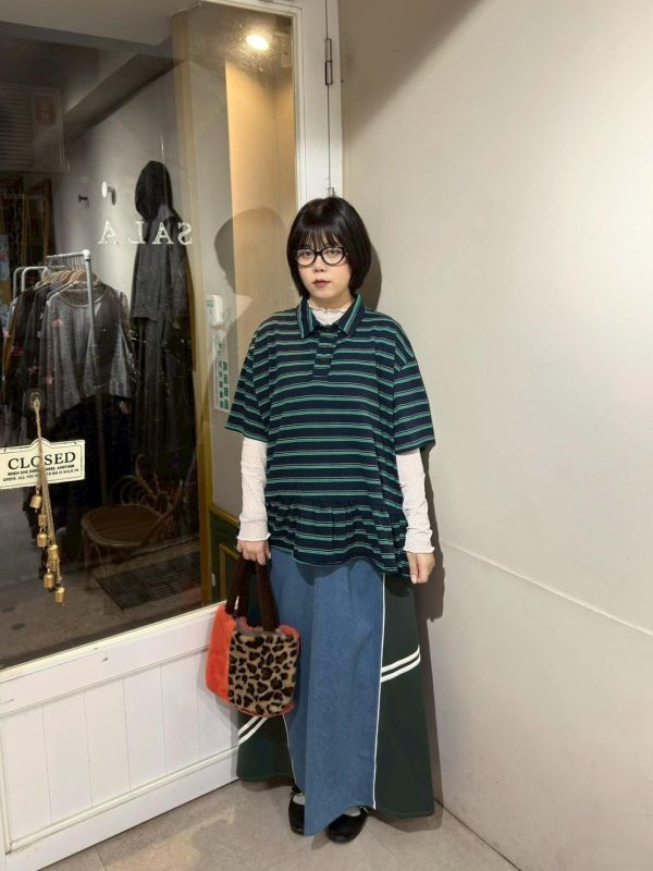 滿版條紋荷葉下擺polo衫 