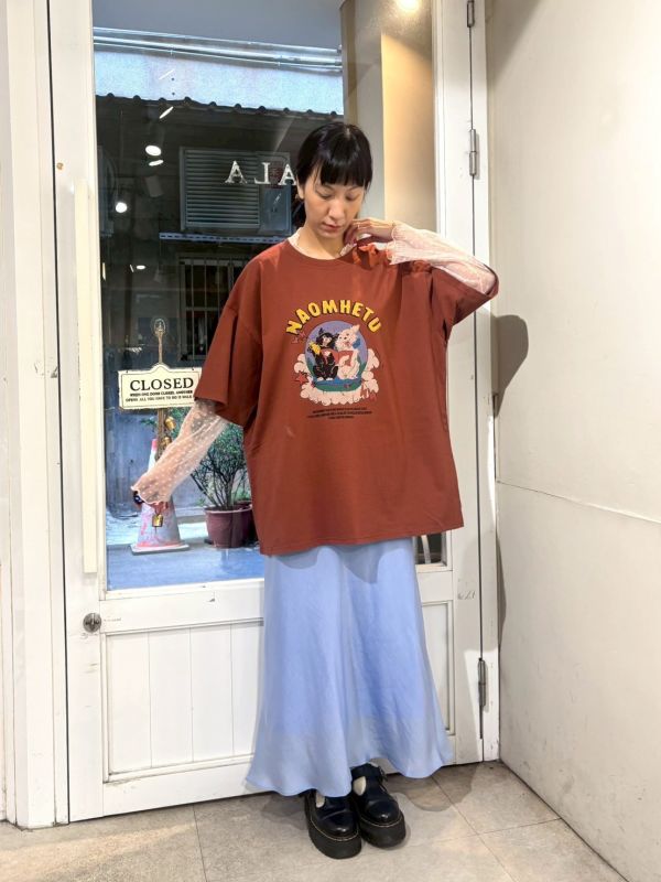 NAOMHETU黑白狗狗 tee 