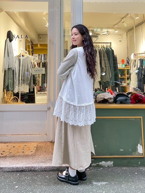 素色棉拼接蕾絲白色長版背心 