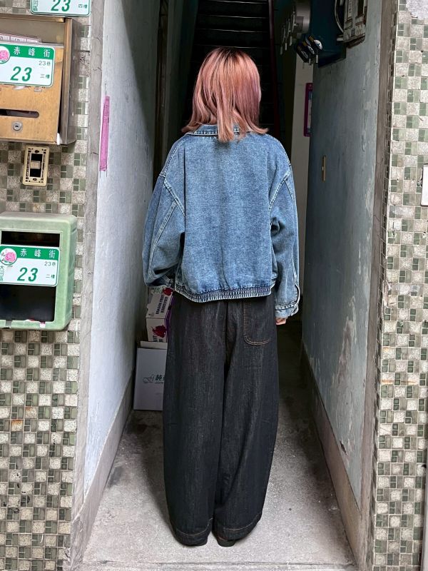 黑色鬆緊腰明線薄牛仔長褲 