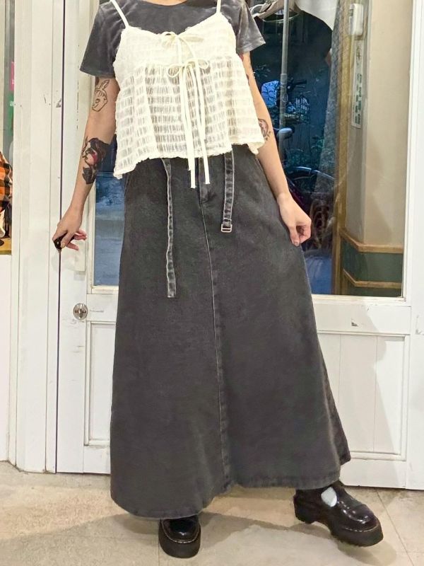 鬆緊腰A字牛仔裙附腰帶 