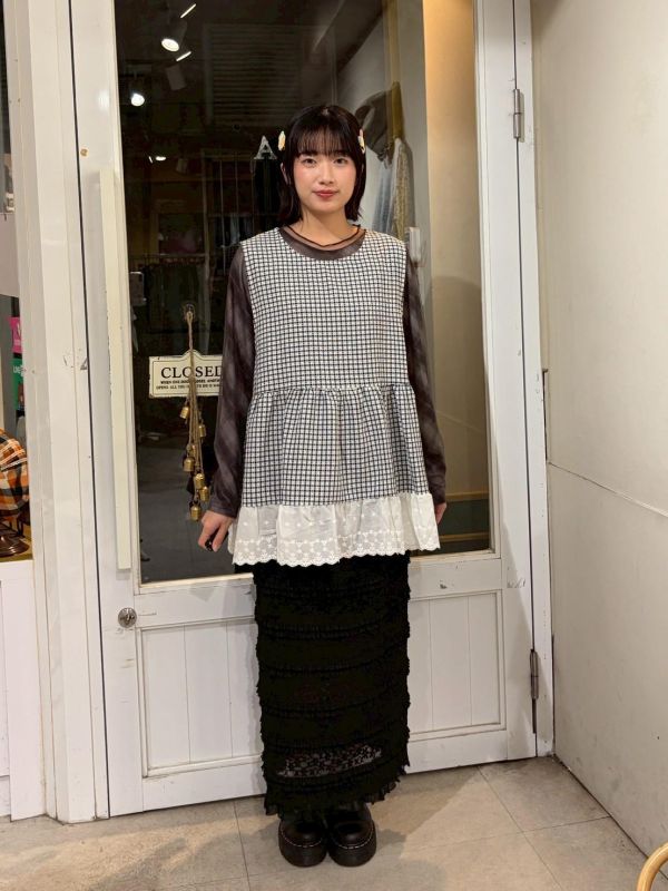 格紋拼接蕾絲下擺背心洋裝 