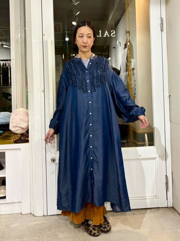 直條擠花長版牛仔洋裝 