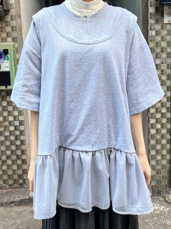 假兩件背心拼接紗落肩短袖上衣 