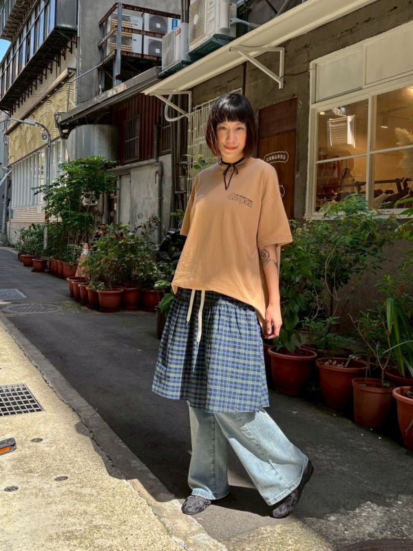伸縮腰抽繩格子及膝裙 
