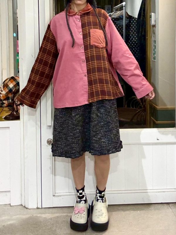 莓果色格紋拼接細燈芯絨碎花襯衫 