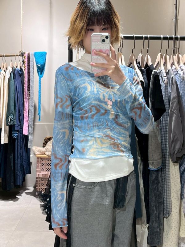 油畫渲染雙層透膚長袖上衣 