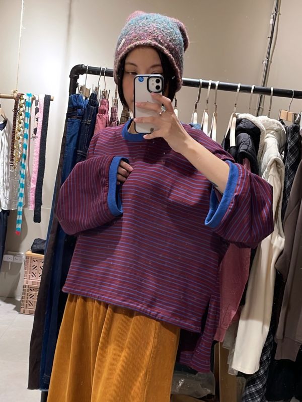 前短後長落肩寬袖條紋長袖上衣 