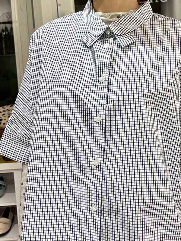 花紋蝴蝶結造型領無肩線襯衫 