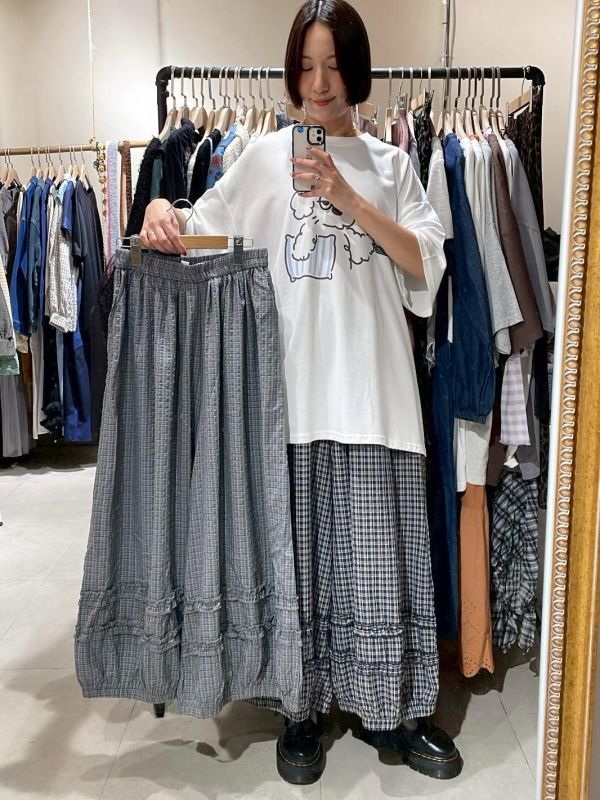 褲腳木耳細格紋花苞褲 