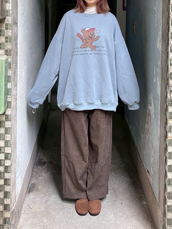 小熊棒球字母落肩長袖上衣 