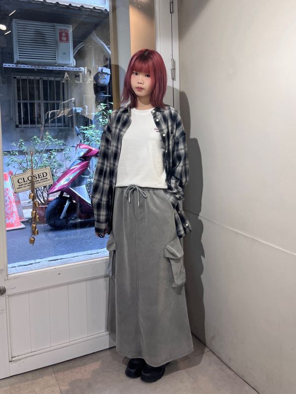 麵包刺繡圓領正肩修身短Tee 