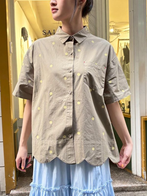 黃色波點花瓣下擺襯衫 