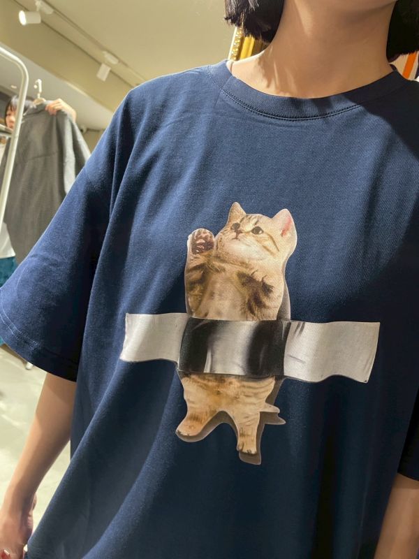 跳躍中の膠帶貓Tee 