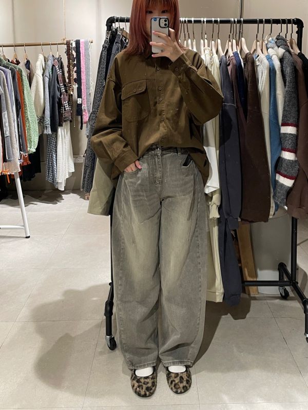 復古水洗灰色牛仔彎刀褲 