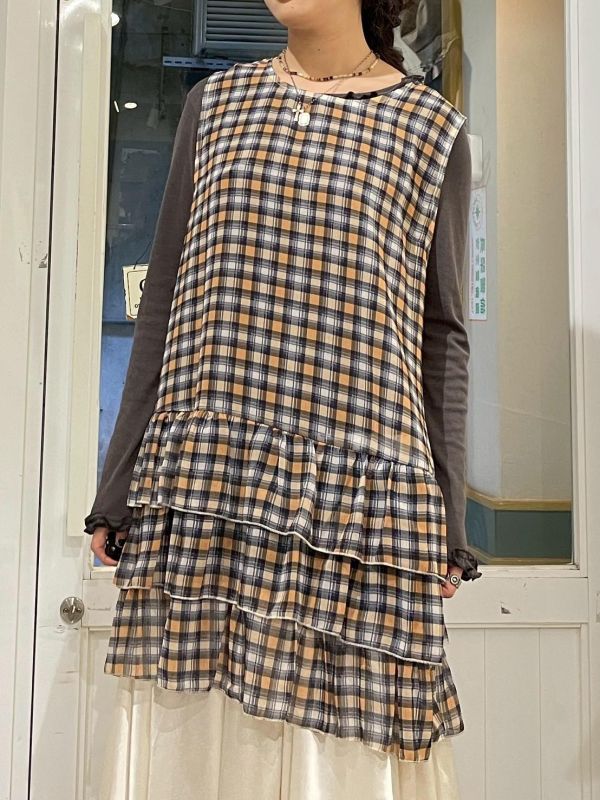 撞色格紋寬鬆透膚蛋糕下擺背心罩衫洋裝 