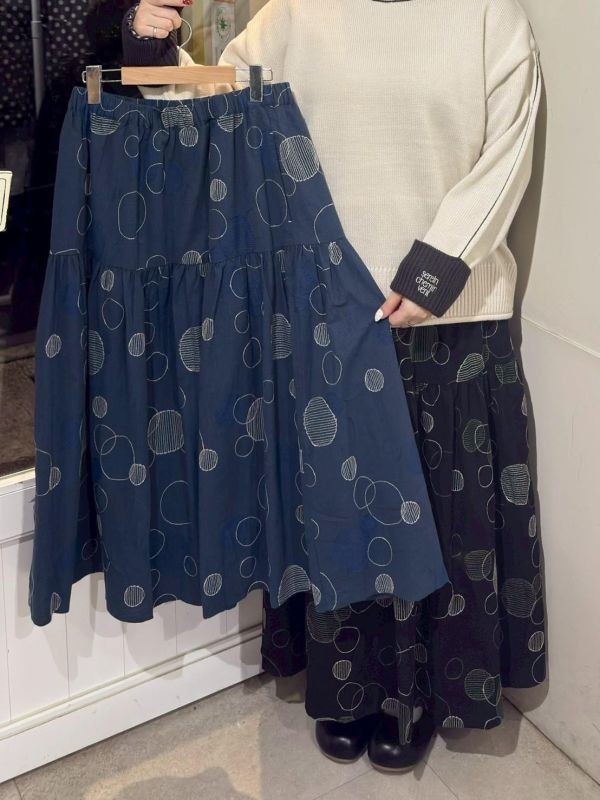 圓點線條抽繩傘狀長裙 