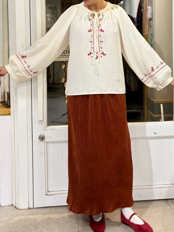 波希米亞刺繡綁帶長袖上衣 