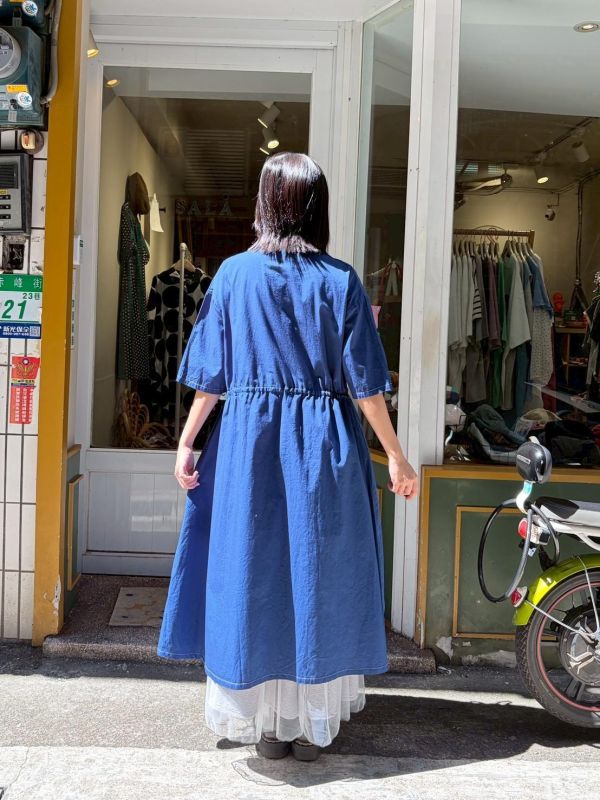 撞色刺繡花草襯衫洋裝 