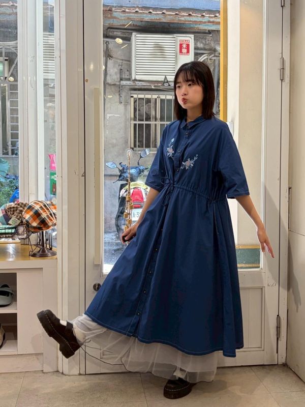 撞色刺繡花草襯衫洋裝 