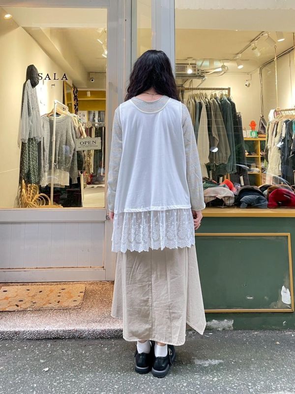 素色棉拼接蕾絲白色長版背心 