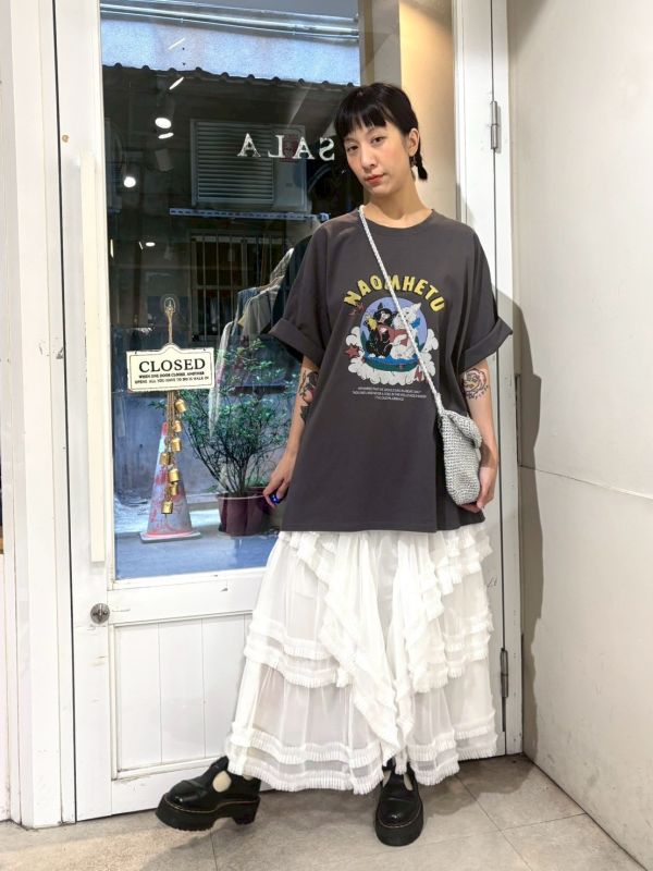 NAOMHETU黑白狗狗 tee 