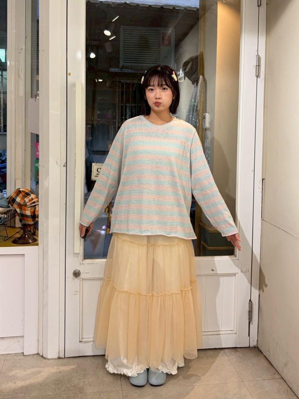 撞色橫條紋捲邊薄長袖 